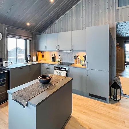 3 Bedroom Beautiful In *